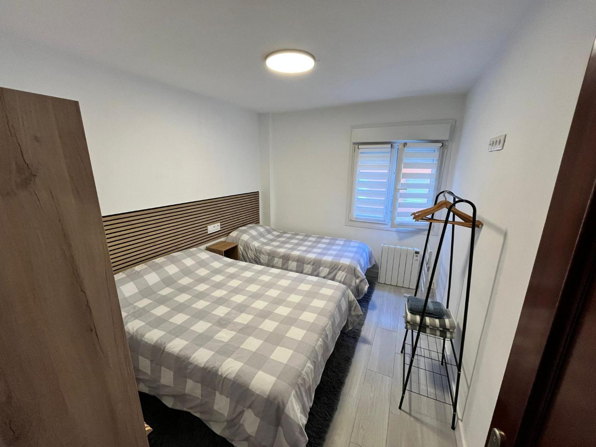 Gijonhouse Ideal 1-2 Personas Breakfast Incl Vut 4943 Ngoại thất bức ảnh